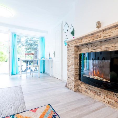 Cosy And Colorful Apartment Szentendre Exterior foto