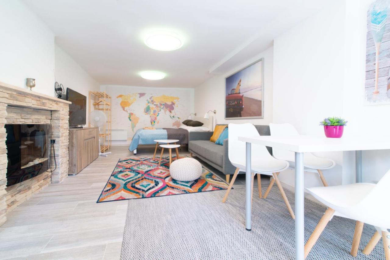 Cosy And Colorful Apartment Szentendre Exterior foto