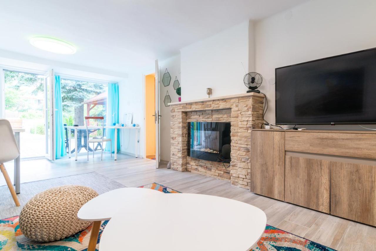 Cosy And Colorful Apartment Szentendre Exterior foto