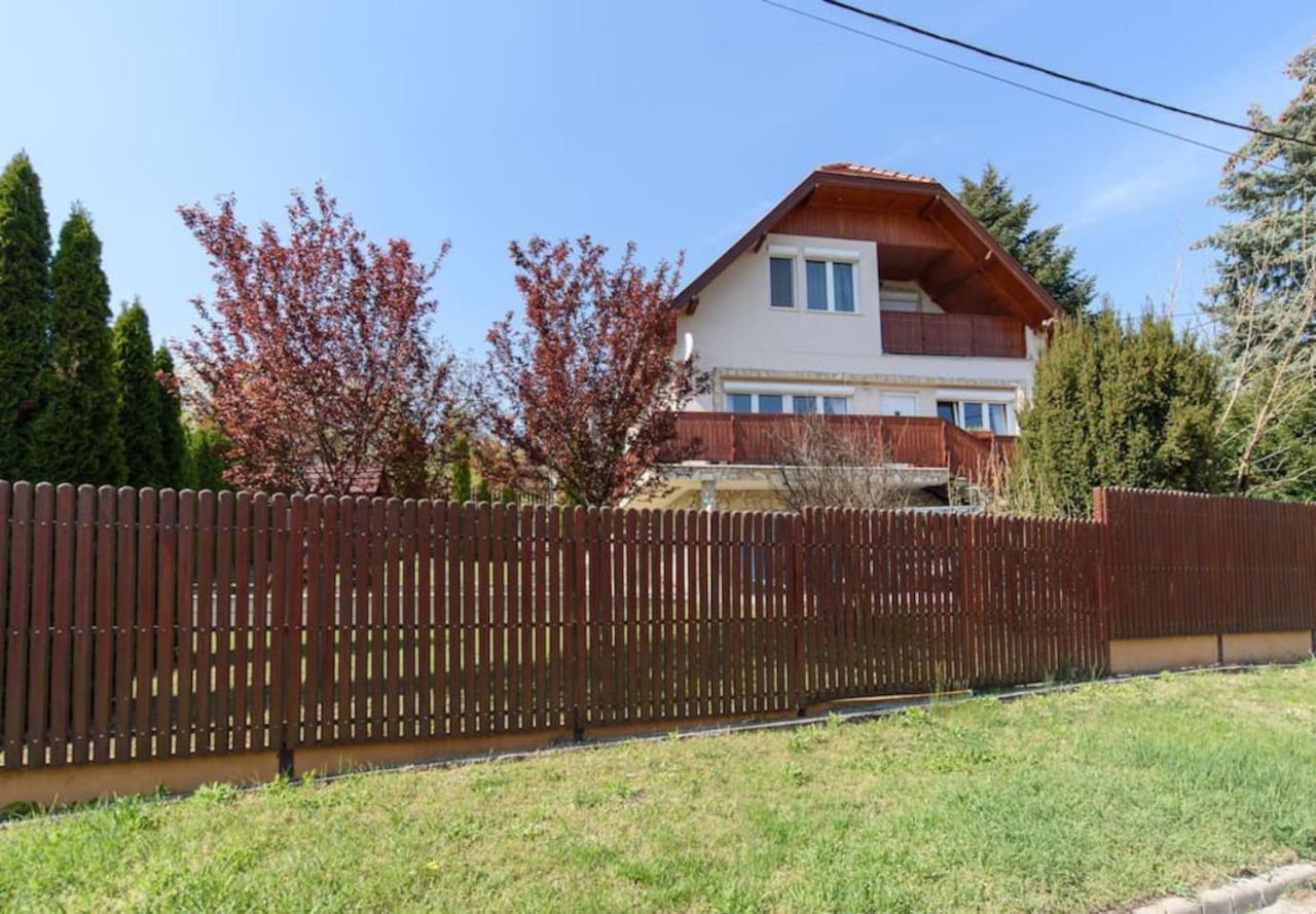 Cosy And Colorful Apartment Szentendre Exterior foto